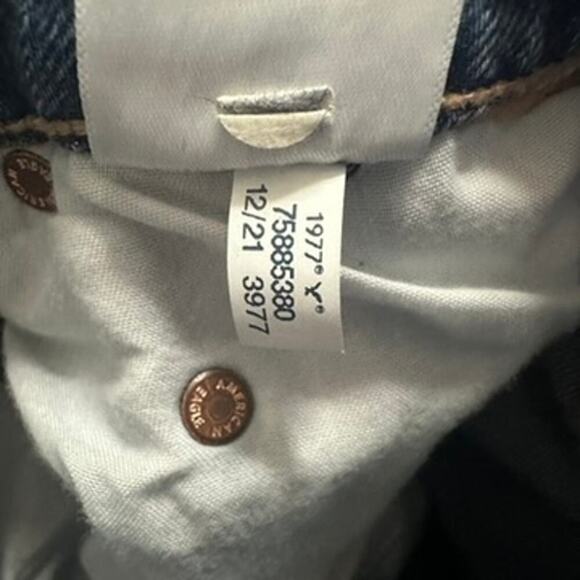 American Eagle Super High Rise Button Fly Distressed Jeans Women's 0 Blue Denim - Picture 5 of 9